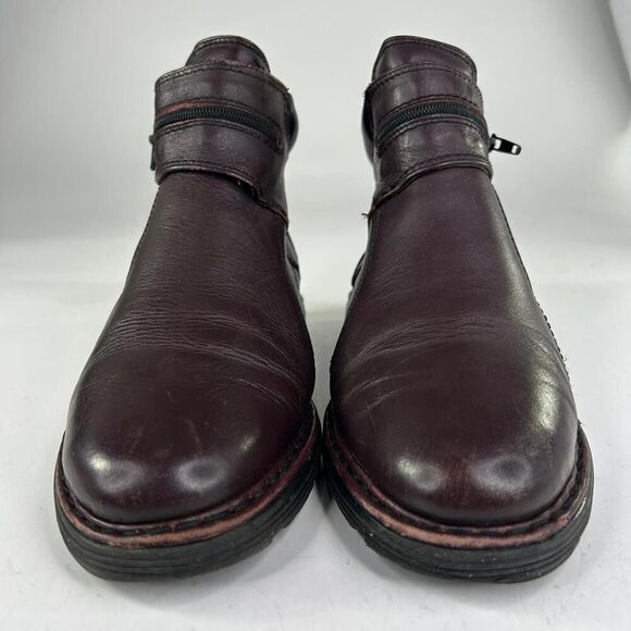 KRISBUT Men's Brown Leather Boots Size 42 US 9 Zippered Ankle Fashion Boot - Picture 2 of 12